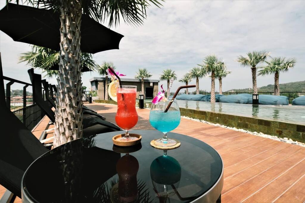 Kamala Beach P55 Exclusive Junior Suite Ngoại thất bức ảnh