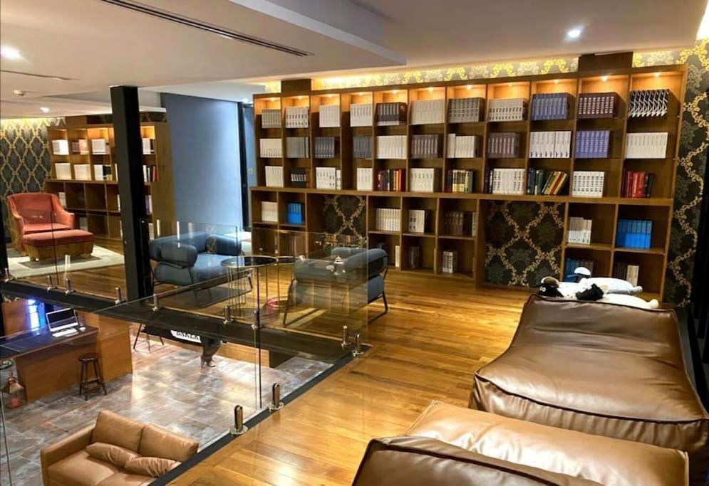 Kamala Beach P55 Exclusive Junior Suite Ngoại thất bức ảnh